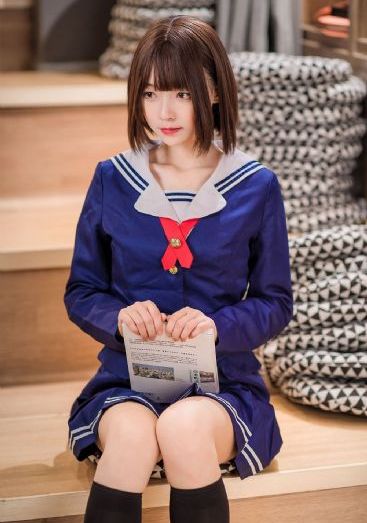 疯狂小女生在线观看