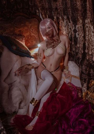 女大学生沙龙室3
