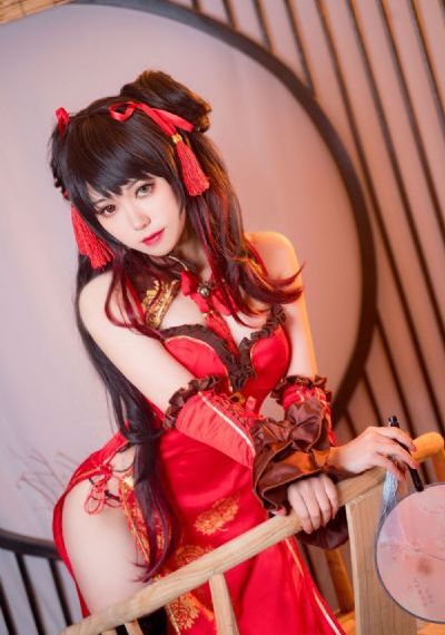 相亲对象是25岁女高中