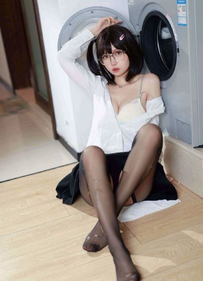 笼中女囚电影