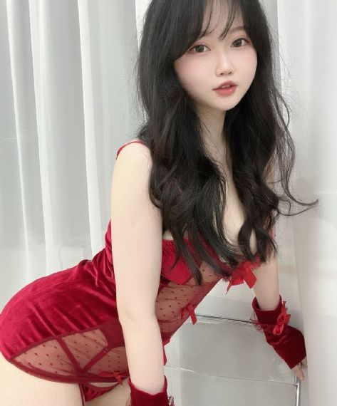 办公室内衣动漫