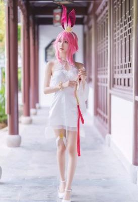蛇女电影