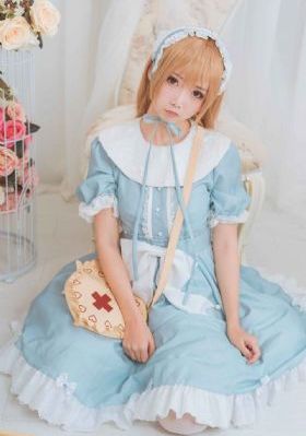 贺青